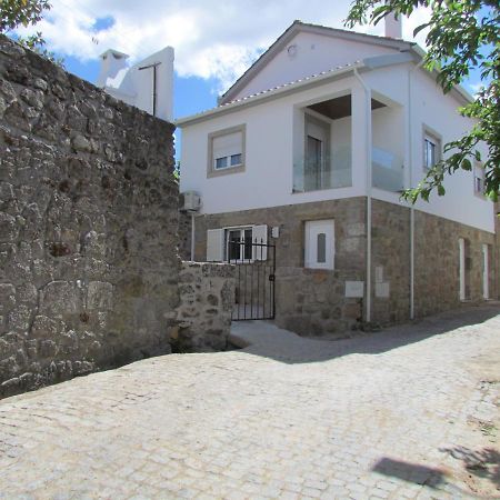 Casa Das Nacoes Donas Exterior photo